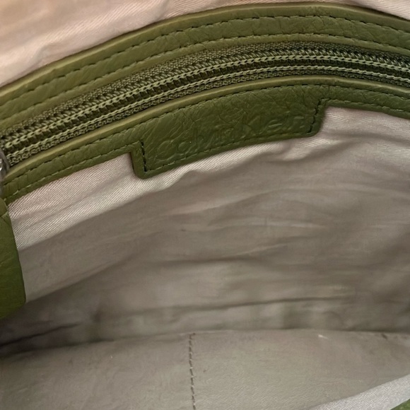 Calvin Klein: Light green 2 pocket crossbody- adjustable strap - Picture 5 of 16